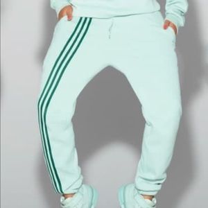 Brand New Ivy Park joggers